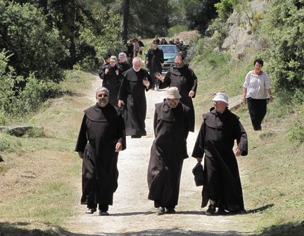 06.06.2013 - Carmes de la Province de Venise (Italie) à l'abbaye Saint-Hilaire