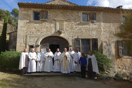 2018.11.08 Visite de l'abbaye Saint-Hilaire par les frères carmes de la communauté de Montpellier