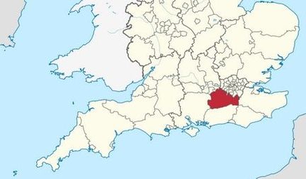 Comté de Surrey, au sud-est de l'Angleterre et au sud du Grand Londres