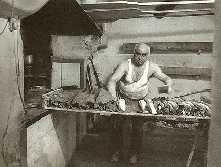 Musée de la boulangerie à Bonnieux - Pierre Fenouil (1924-1993), boulanger et maire de Rustrel